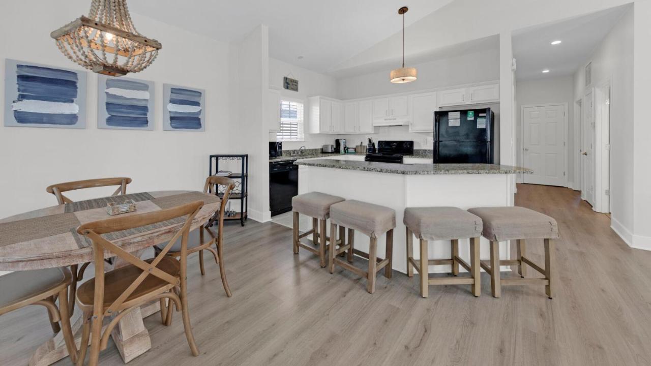 Pelican House - Newly Remodeled, Professionally Decorated, Only About 1 Mile To Seaside! Santa Rosa Beach Dış mekan fotoğraf